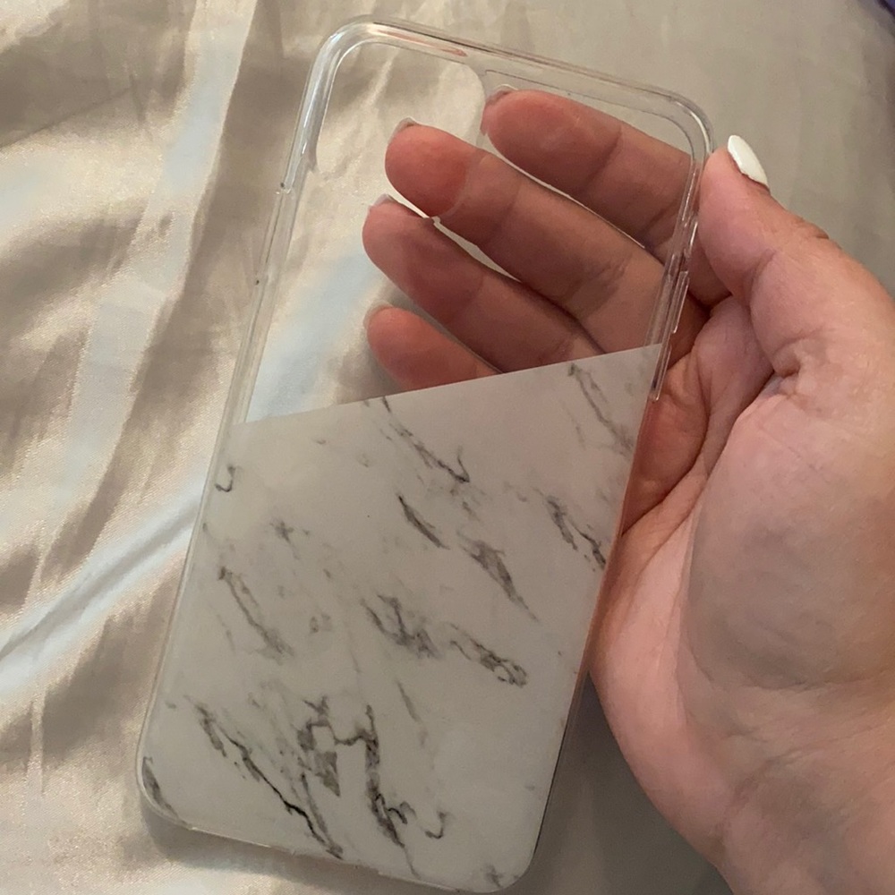 Casely Marble/clear case 11 pro max